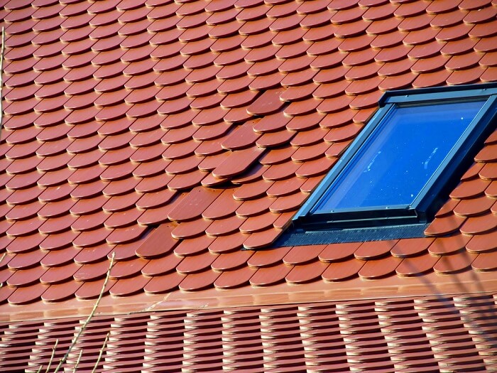 Incorrectly laid tiles on a roof